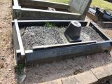 image of grave number 827642